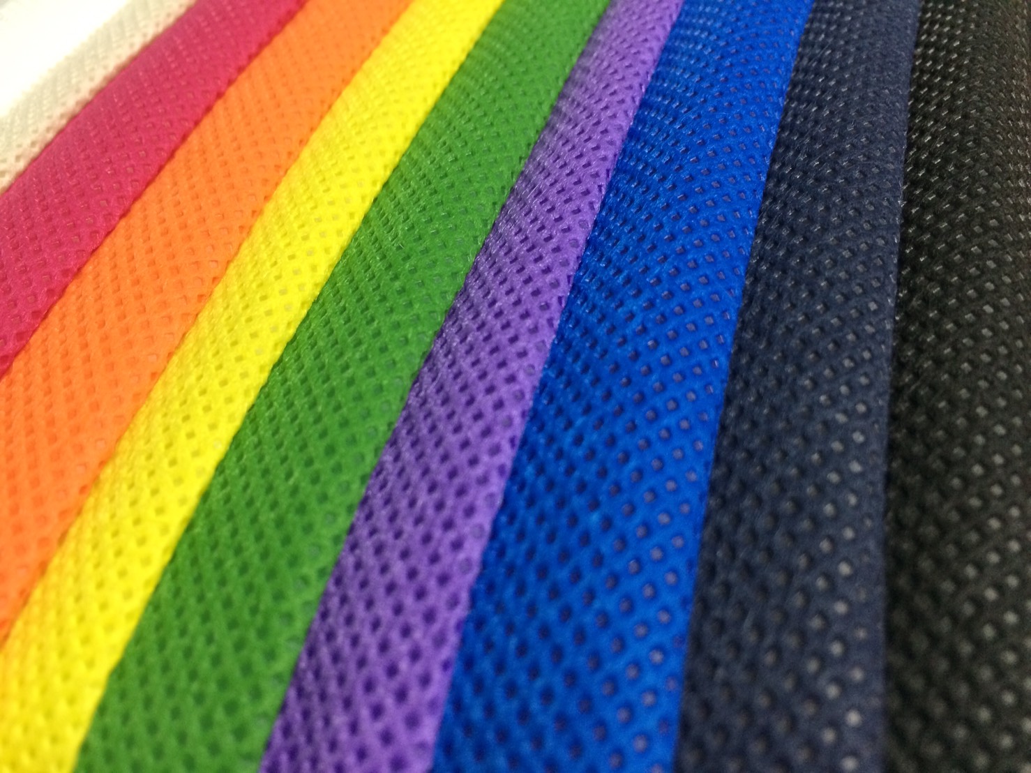 vải RPET và sợi polyester được tái chế từ nhựa PET