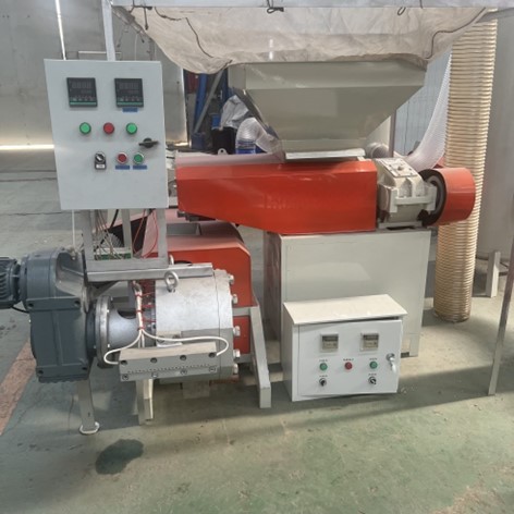 Máy tái chế nhựa xốp EPS